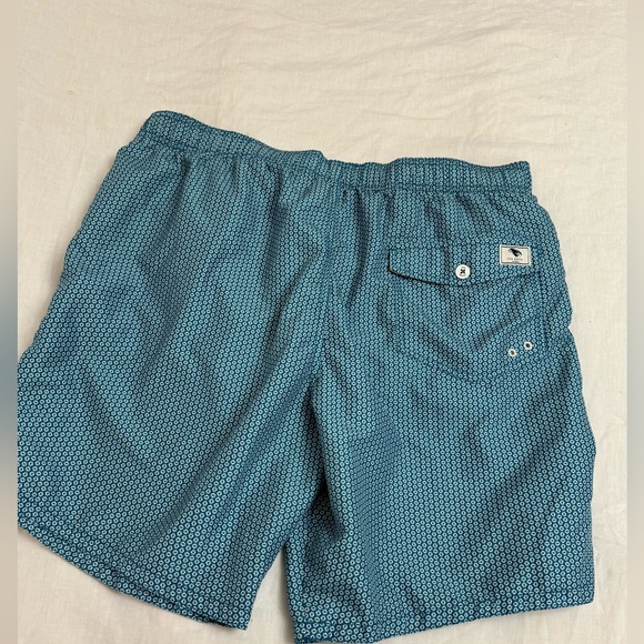 Ted Baker Men's Swim Trunks Turquoise
White Geometric Drawstring Size 6 Shorts - Picture 2 of 14